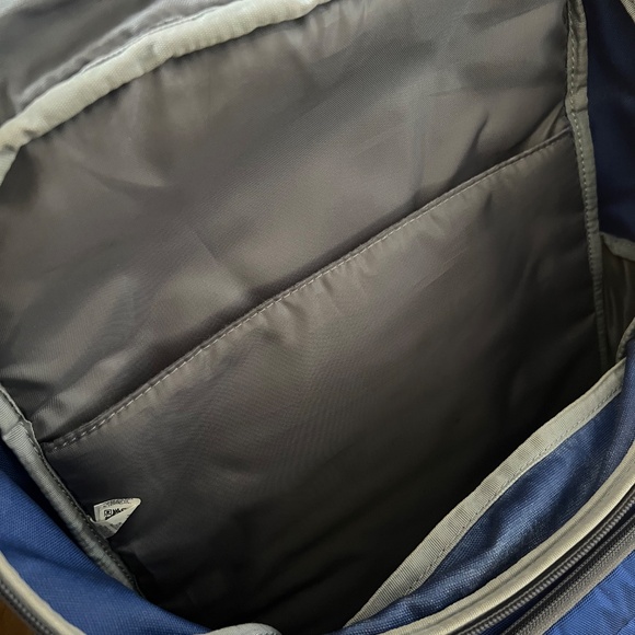UA Storm Undeniable Backpack with Laptop Compartment - Picture 3 of 3